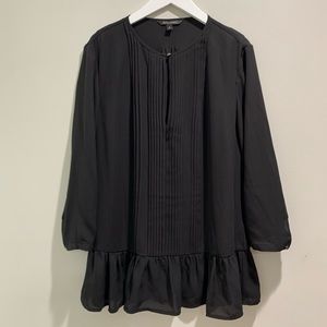 Banana Republic blouse NWOT